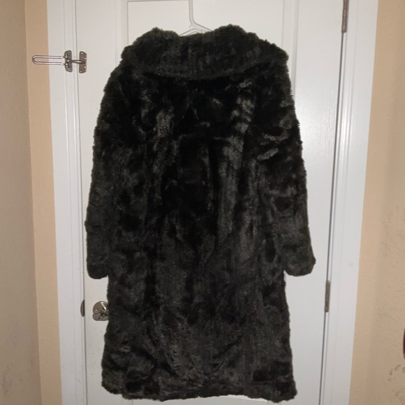 Vintage Coat - Picture 3 of 3